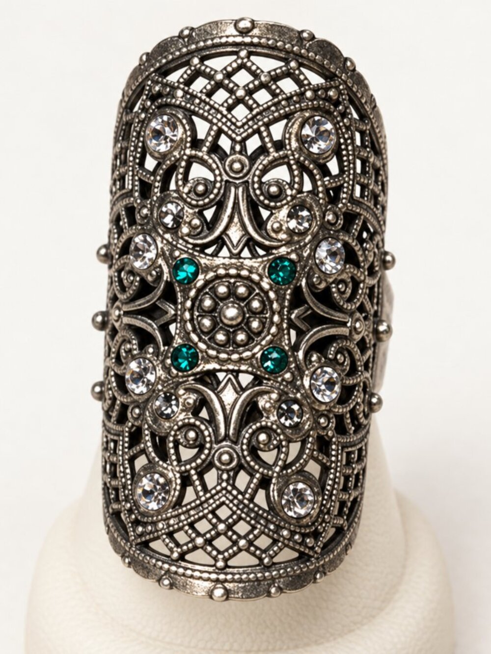 Sorrelli Silver and Green Filigree Ring